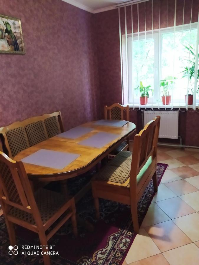 ירמכה Guest House Ivanna מראה חיצוני תמונה